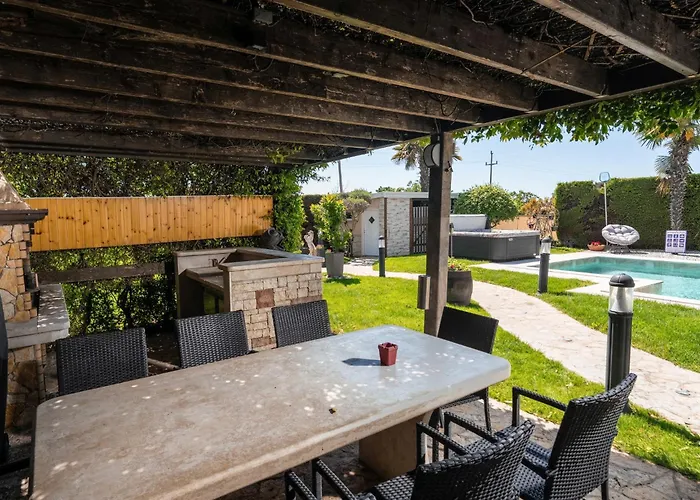 Evan By Briskva Appartement *